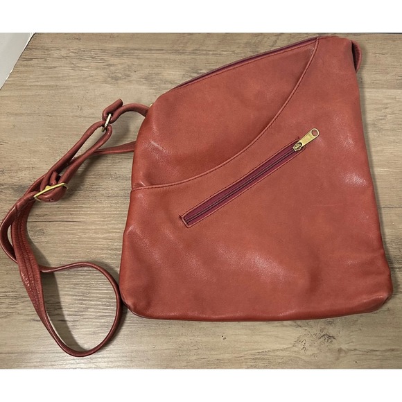 WASTED BELT SEATTLE Handbags - WASTED‎ BELT SEATTLE Pink Leather Crossbody Bag Adjustable Strap Zipper Pockets